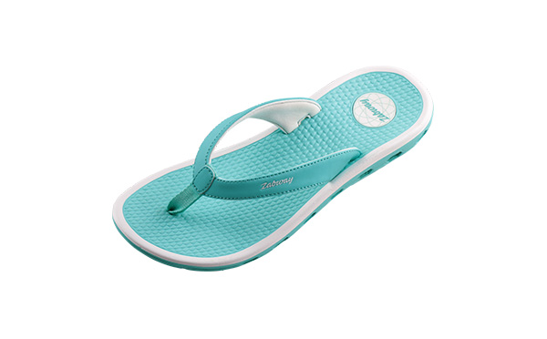 {振揚(yáng)實(shí)業(yè)是拖鞋廠(chǎng)家、拖鞋加工廠(chǎng)、拖鞋代工廠(chǎng)、高端拖鞋定制、人字拖加工廠(chǎng)、定制拖鞋工廠(chǎng)、品牌拖鞋代工廠(chǎng)、涼鞋代工廠(chǎng)、沙灘拖鞋廠(chǎng)家、涼鞋廠(chǎng)家，提供經(jīng)典款高功能拖鞋，美型拖鞋，耐磨防滑拖鞋。}